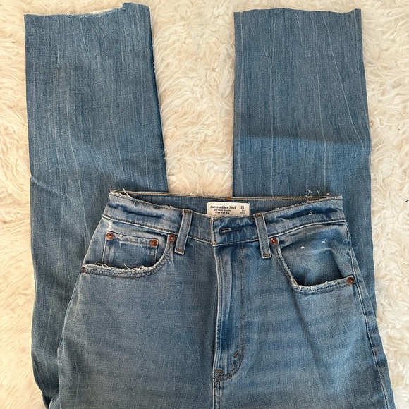 Abercrombie high rise jeans - Picture 4 of 4